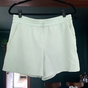 Lululemon Scuba Shorts - Green